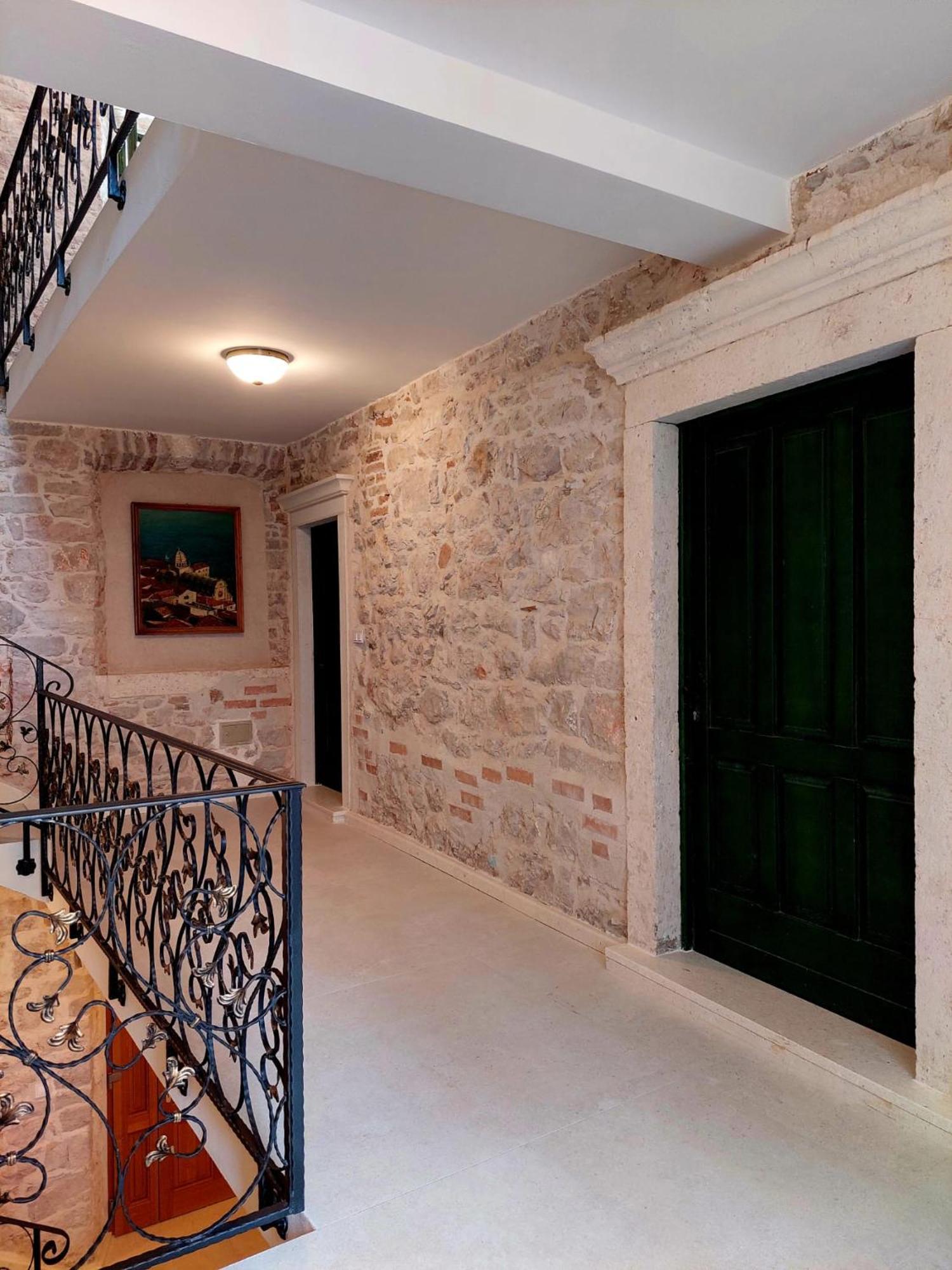 Central Palace Apartment Sibenik Luaran gambar